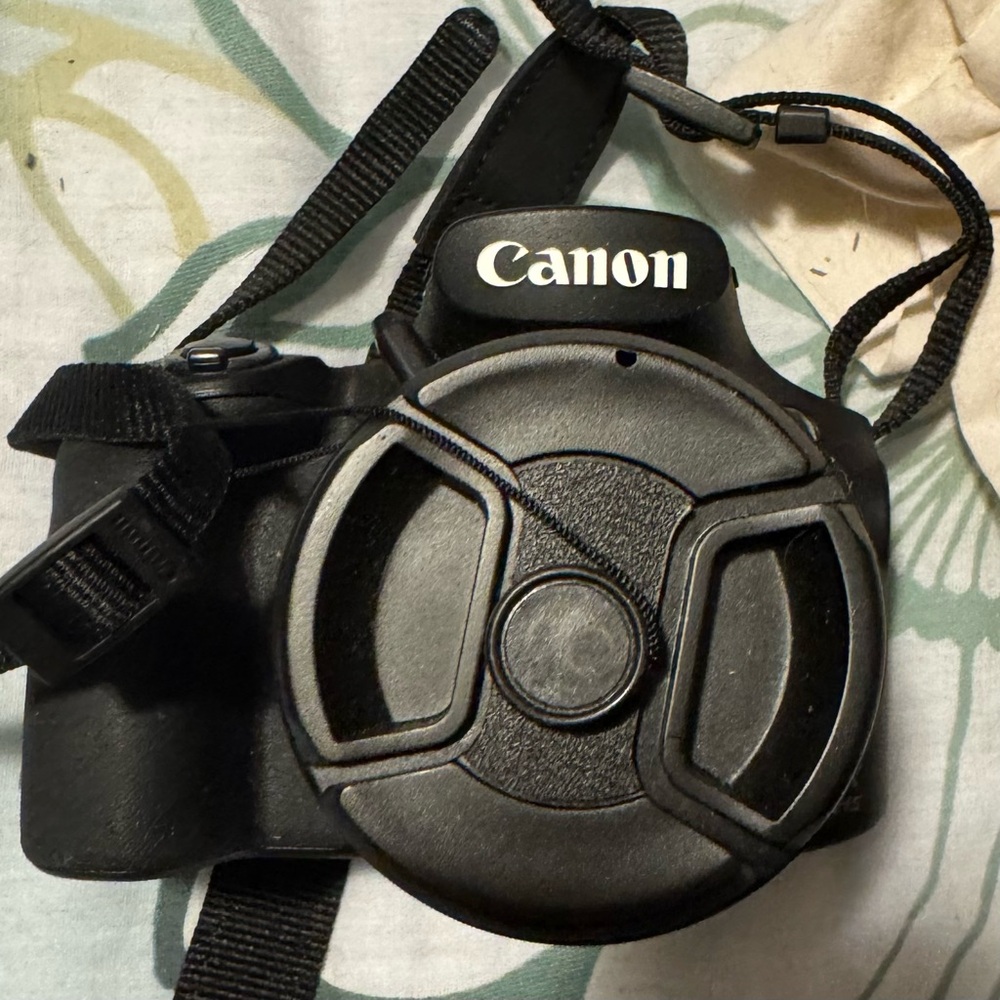 Canon power shot 60 camera with accessories EUC